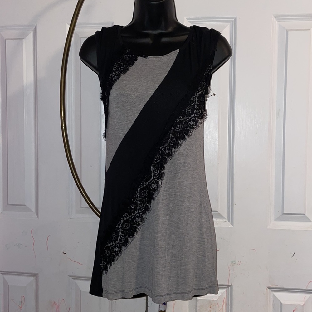 Wrapper’s Women’s Tunic Tank - Size Small